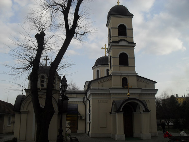 Crkva svetog apostola Pavla u Petrovaradinu 03 A.jpg